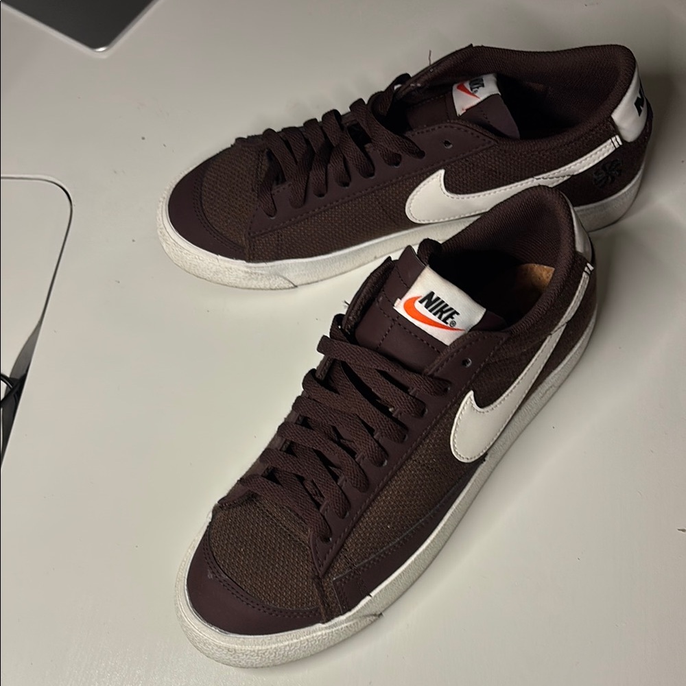 Nike Men’s Blazer Low “77 Premium Cork Sneakers /Brown Size 8.5